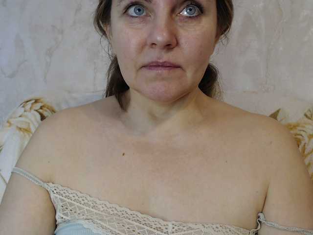 Live sex webcam photo for -Alyonushka- #277359509