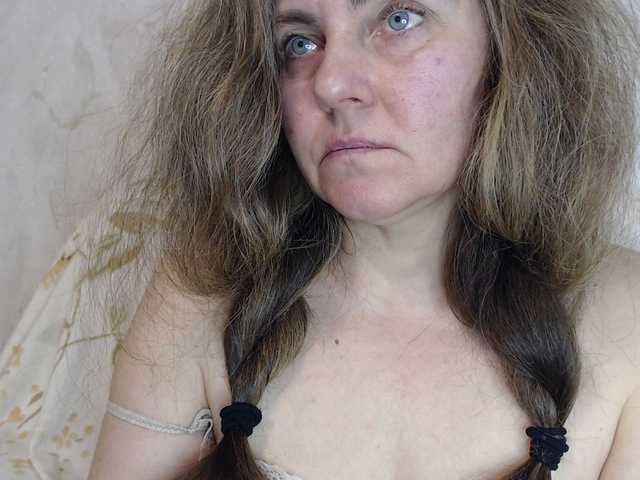 Live sex webcam photo for -Alyonushka- #277658212
