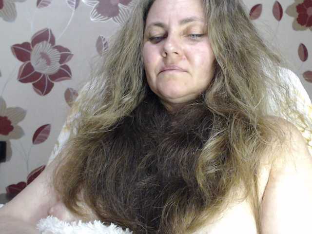 Live sex webcam photo for -Alyonushka- #277960268