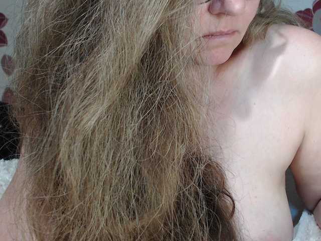 Live sex webcam photo for -Alyonushka- #278160199