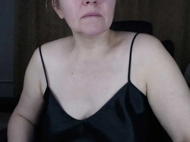 Live sex webcam photo for -Alyonushka- #290745933