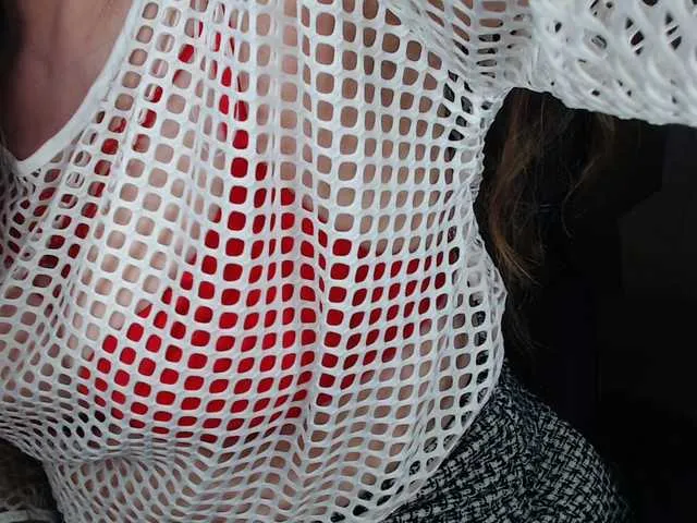 Live sex webcam photo for -Alyonushka- #290781845