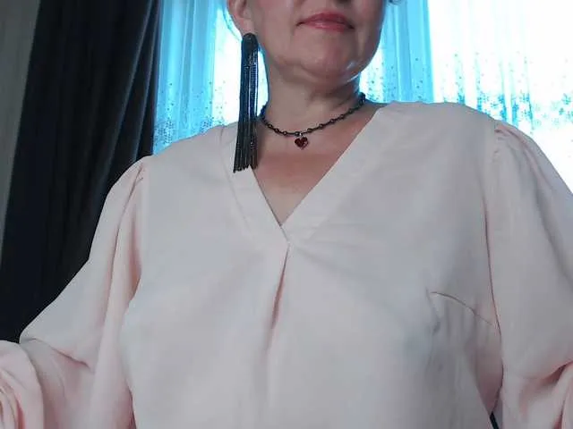 Live sex webcam photo for -Alyonushka- #291379640