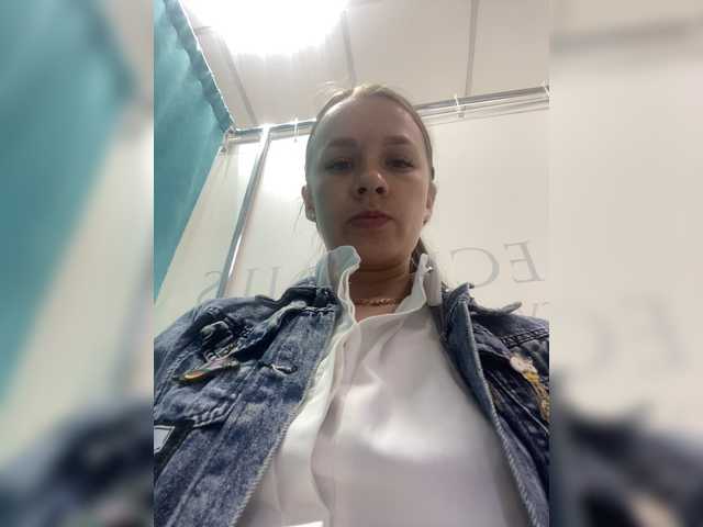 Live sex webcam photo for -Ange1ok- #273672502