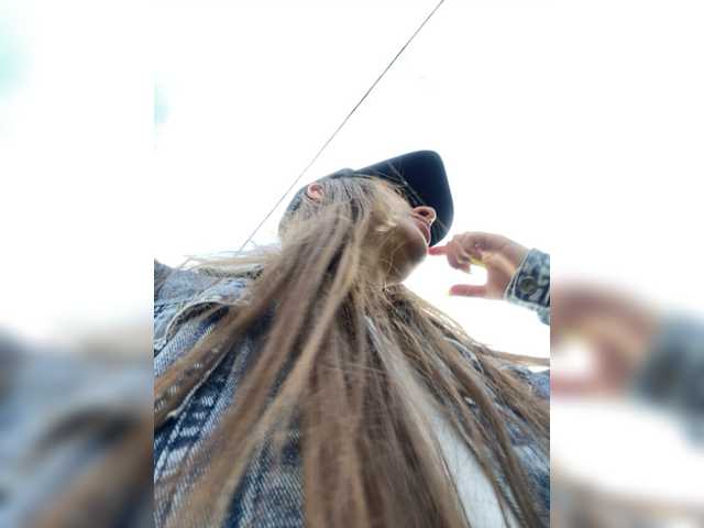 Live sex webcam photo for -Ange1ok- #275632594