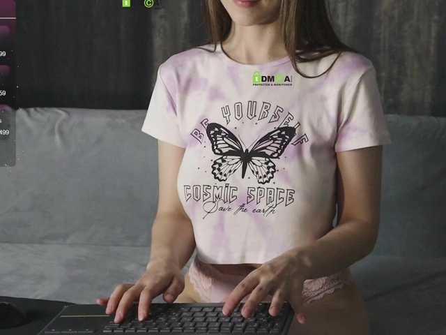 Live sex webcam photo for -Angel-Devil- #278144285