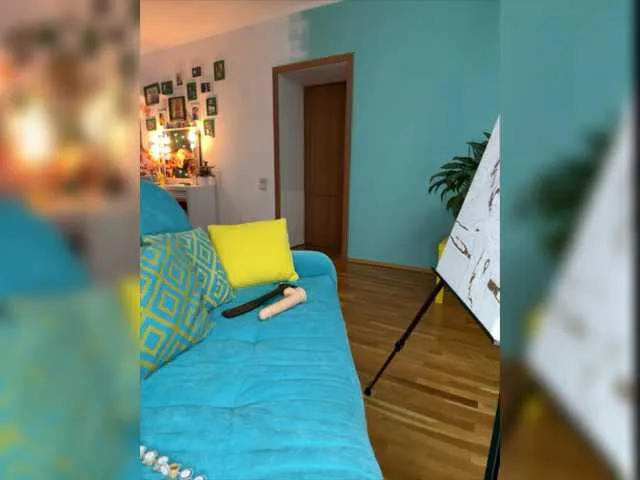 Live sex webcam photo for -AnnaMaria- #275546458