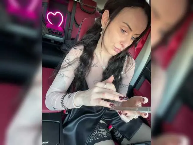 Live sex webcam photo for -AnnaMaria- #292149895