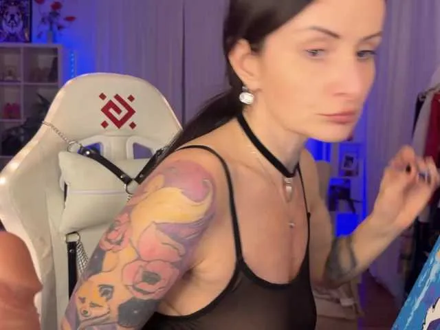 Live sex webcam photo for -AnnaMaria- #292403956