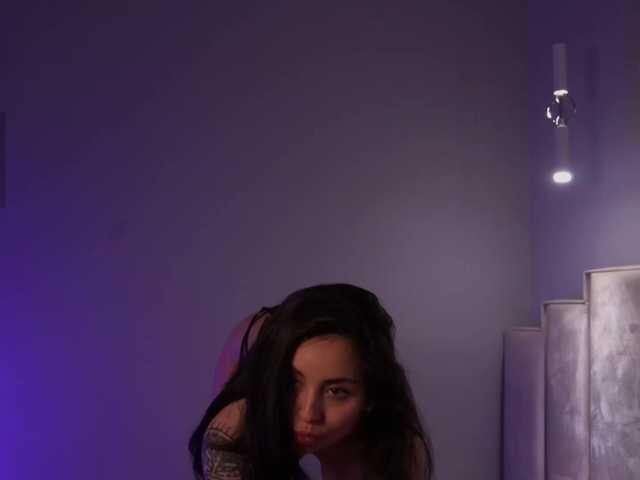 Live sex webcam photo for -Bombshell- #277162785