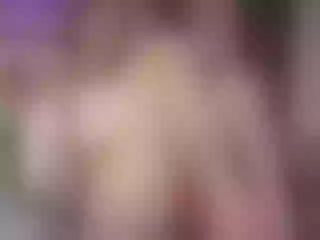 Live sex webcam photo for -Bonya-1 #292256822
