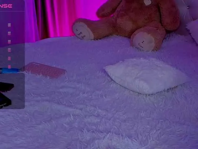 Live sex webcam photo for -BrownEyes- #276181861