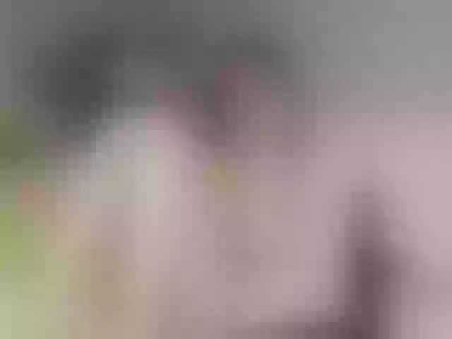 Live sex webcam photo for -Cupcake- #275642437