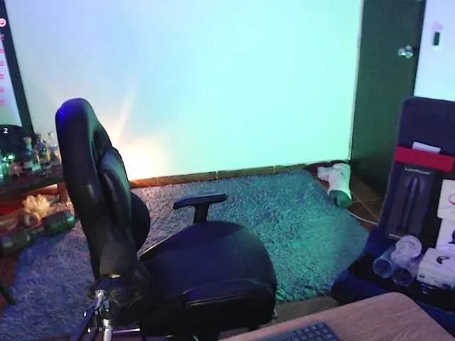 Live sex webcam photo for -Delacruz911- #292110677