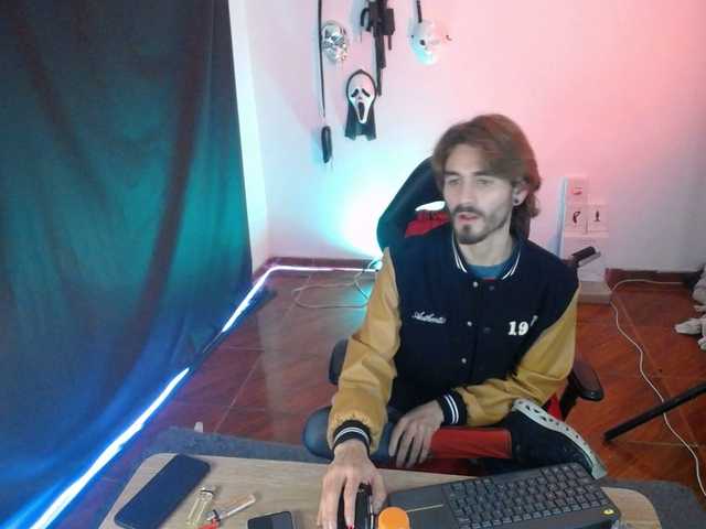 Live sex webcam photo for -Delacruz911- #292386660