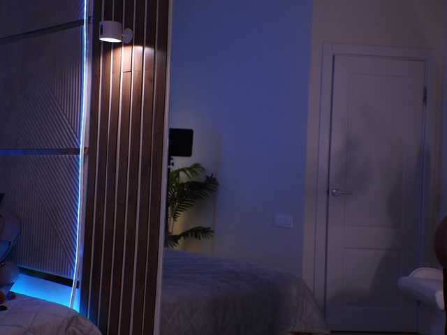 Live sex webcam photo for -Dirty-Bitch #291709597