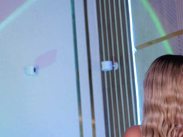 Live sex webcam photo for -Dirty-Bitch #292310087