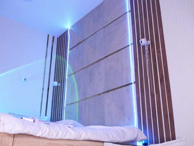 Live sex webcam photo for -Dirty-Bitch #292371736