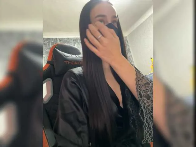Live sex webcam photo for -EVO4KA- #276959713