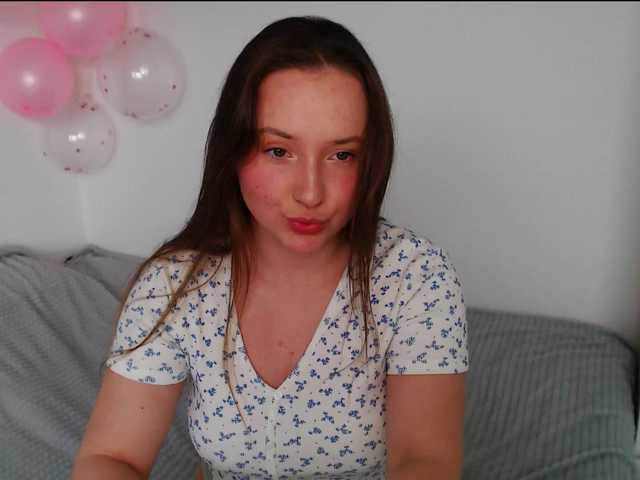 Live sex webcam photo for -EmilyxGrasez- #277841862