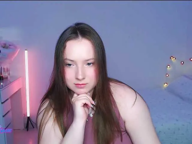 Live sex webcam photo for -EmilyxGrasez- #290981738