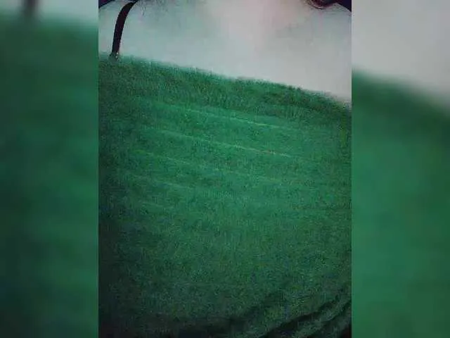 Live sex webcam photo for -Emma- #291284212