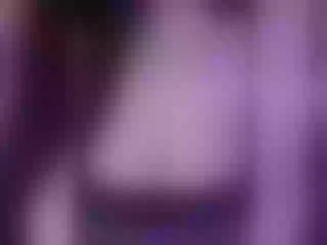 Live sex webcam photo for -Emma- #292105365