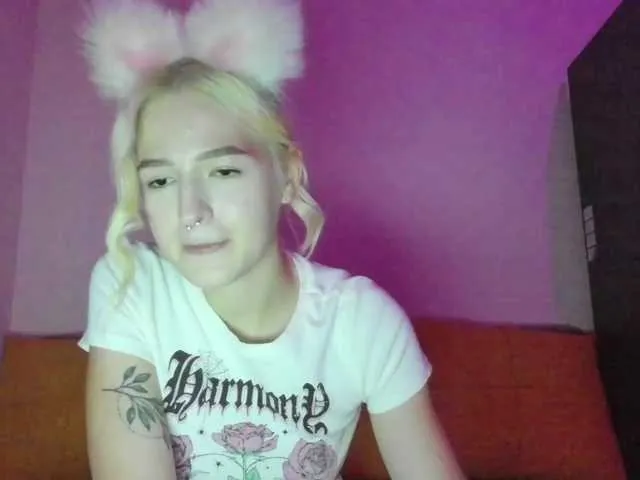 Live sex webcam photo for -Evmenida #276526663