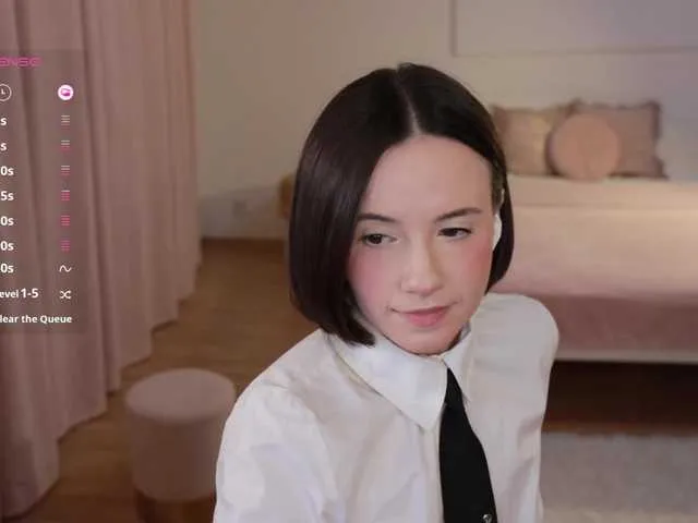 Live sex webcam photo for -FemaleEssence- #291413425