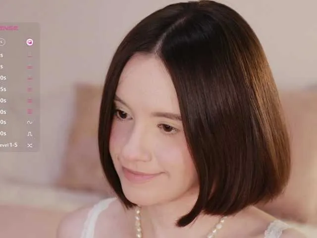 Live sex webcam photo for -FemaleEssence- #291617988