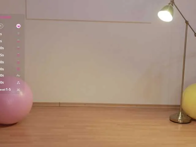 Live sex webcam photo for -FemaleEssence- #291881427