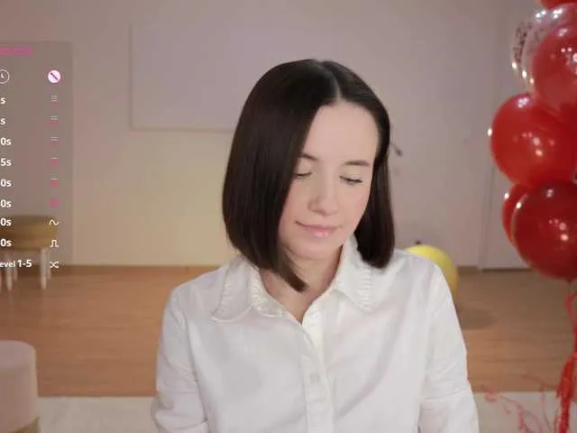 Live sex webcam photo for -FemaleEssence- #291921576