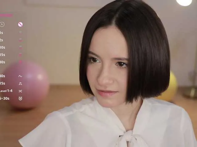 Live sex webcam photo for -FemaleEssence- #292324048