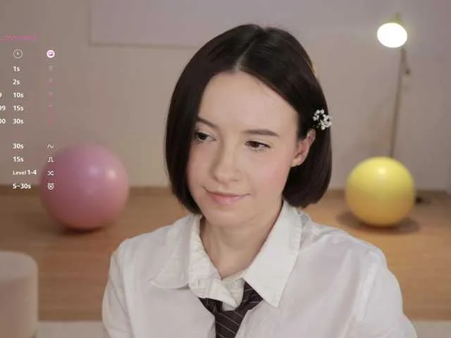 Live sex webcam photo for -FemaleEssence- #292343229