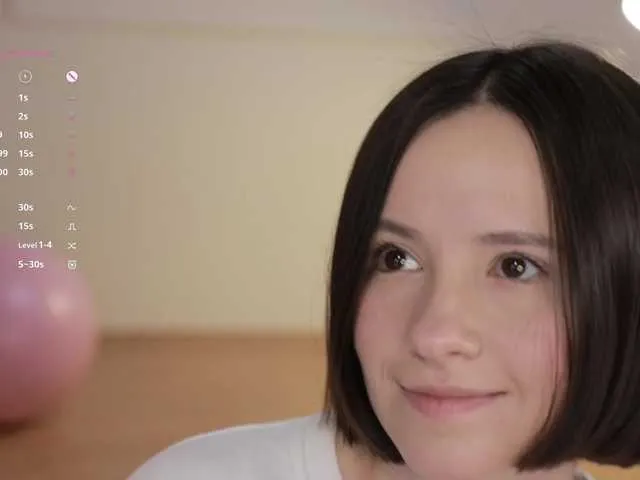 Live sex webcam photo for -FemaleEssence- #292364272