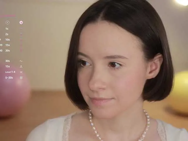 Live sex webcam photo for -FemaleEssence- #292371503