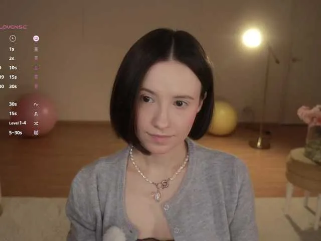 Live sex webcam photo for -FemaleEssence- #292431521