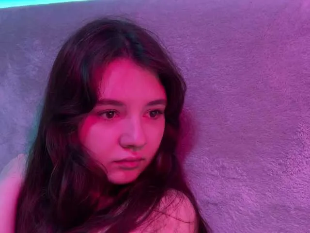 Live sex webcam photo for -FoxAlisa- #291897386