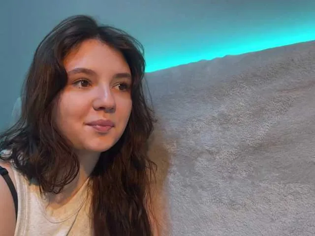 Live sex webcam photo for -FoxAlisa- #291930346