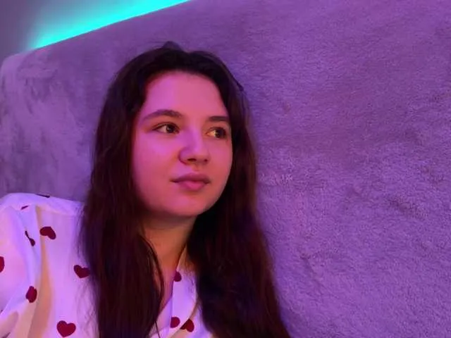 Live sex webcam photo for -FoxAlisa- #291953781