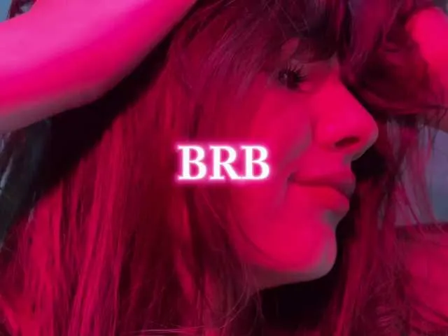 Live sex webcam photo for -FoxAlisa- #291963098