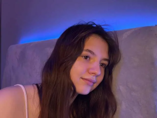 Live sex webcam photo for -FoxAlisa- #291993127