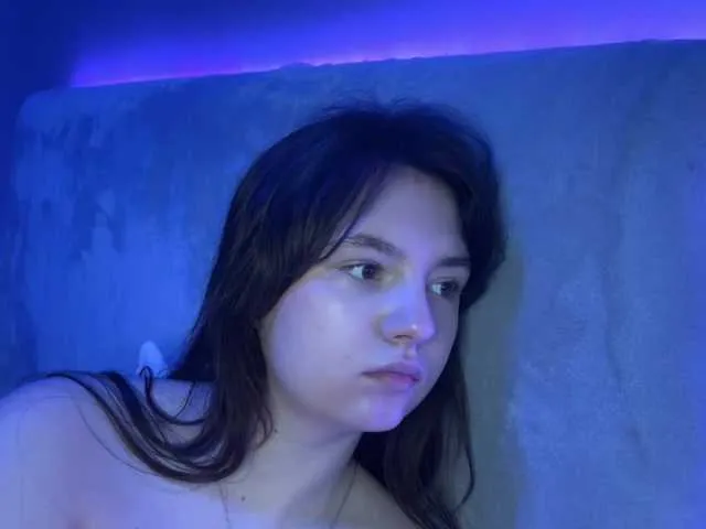 Live sex webcam photo for -FoxAlisa- #292017344