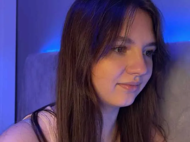 Live sex webcam photo for -FoxAlisa- #292061245