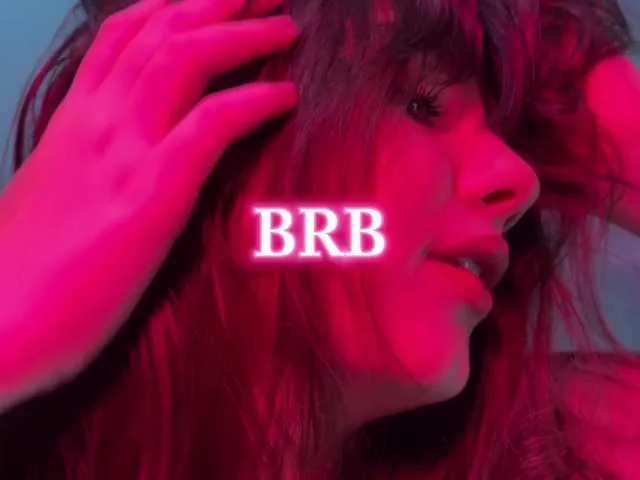 Live sex webcam photo for -FoxAlisa- #292094417