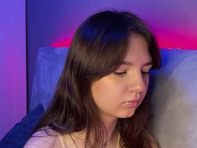 Live sex webcam photo for -FoxAlisa- #292097893