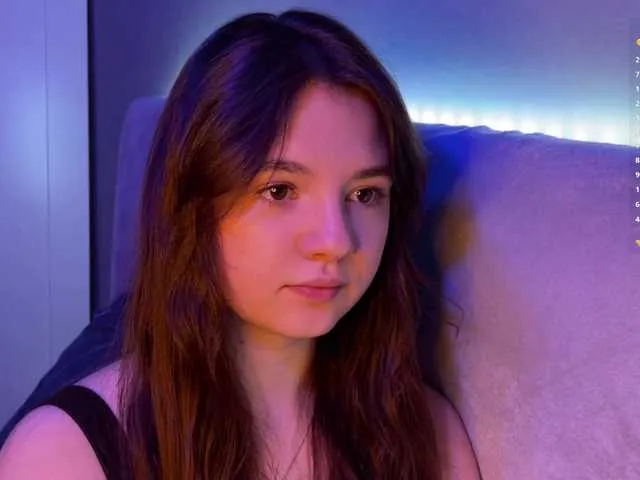 Live sex webcam photo for -FoxAlisa- #292171512