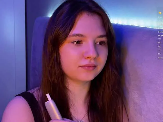 Live sex webcam photo for -FoxAlisa- #292173476