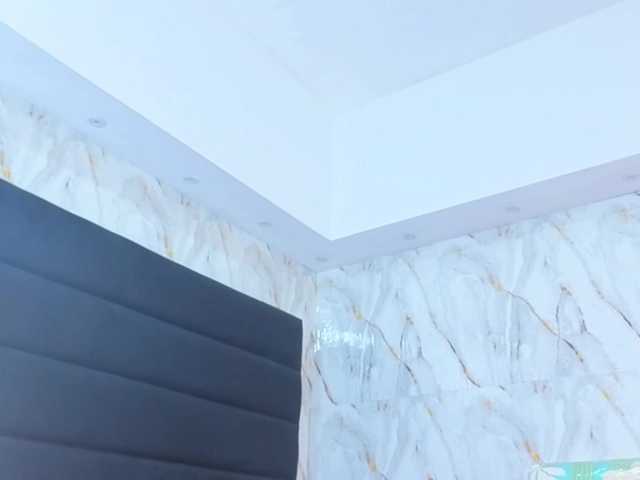 Live sex webcam photo for -Genesis- #291414179