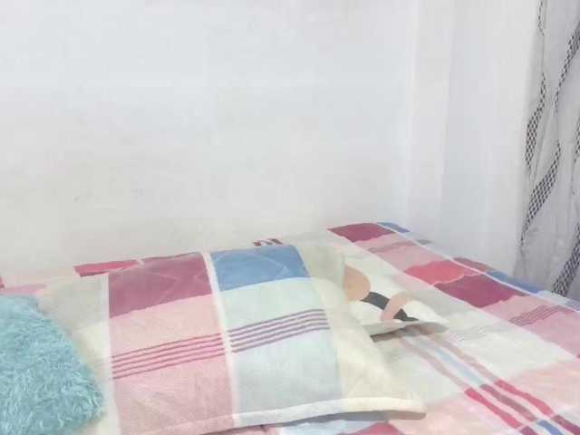 Live sex webcam photo for -Giia #284344918